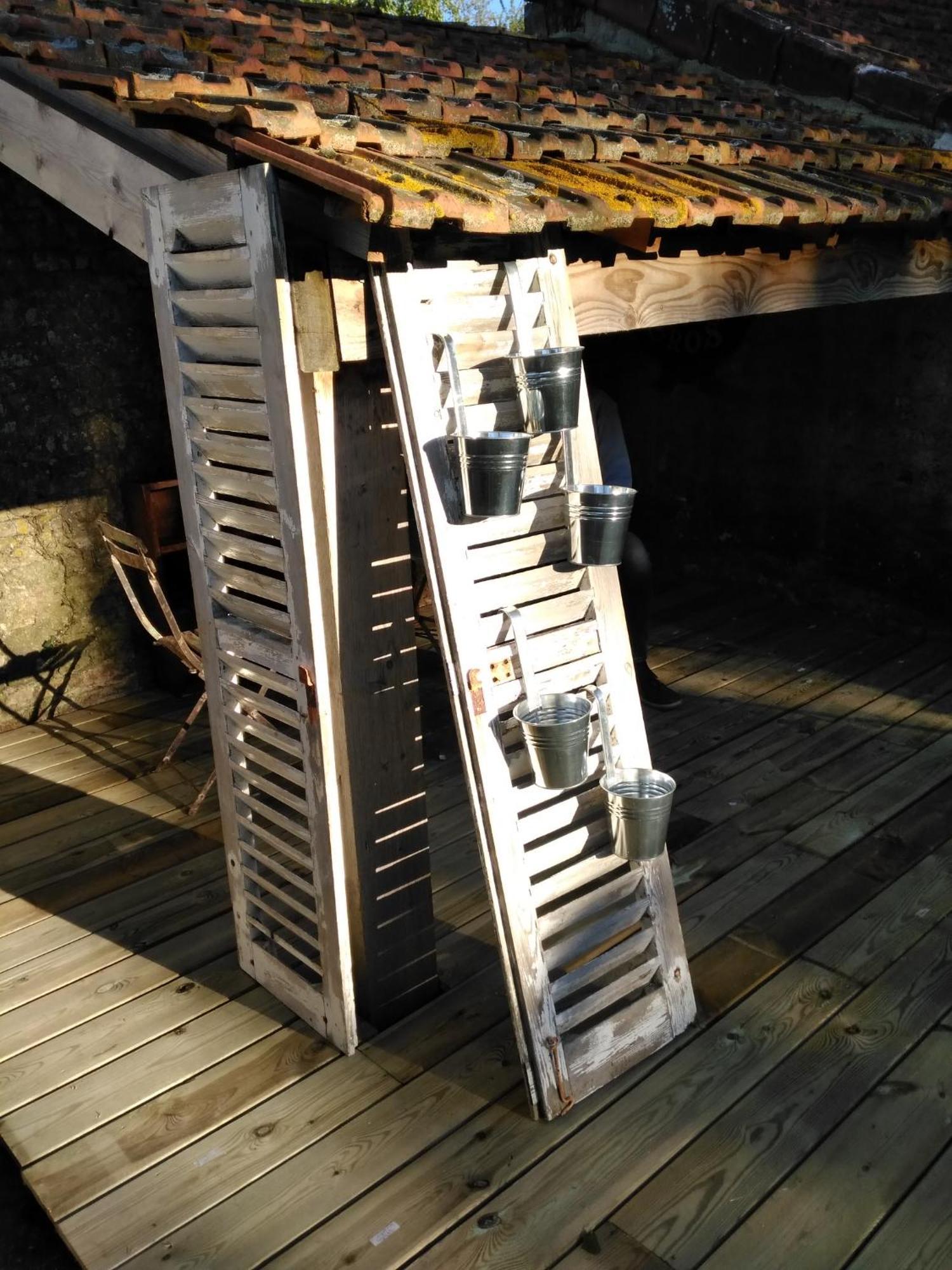 O Grenier De L'Artiste Lägenhet Bazenville Exteriör bild